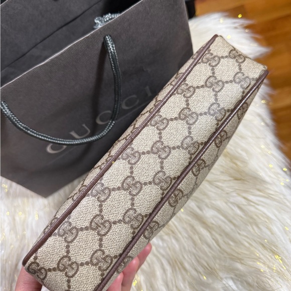 Gucci GG Clutch wristlet Pvc Pouch bag Brown with paper bag included. - Picture 16 of 16